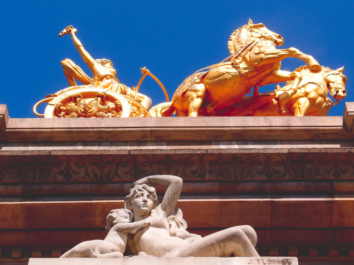 Barcelona, cascada monumental fountain, from below, golden chariot, stone figure