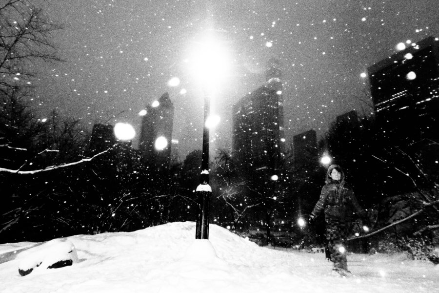 Black and White Street Photography during a Snowshower in New York City