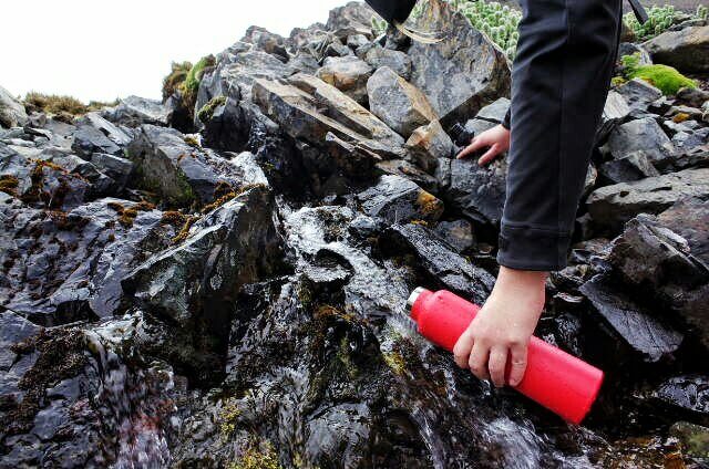 Dientes de Navarino Trekking Hydroflask Drinking Water Refill 