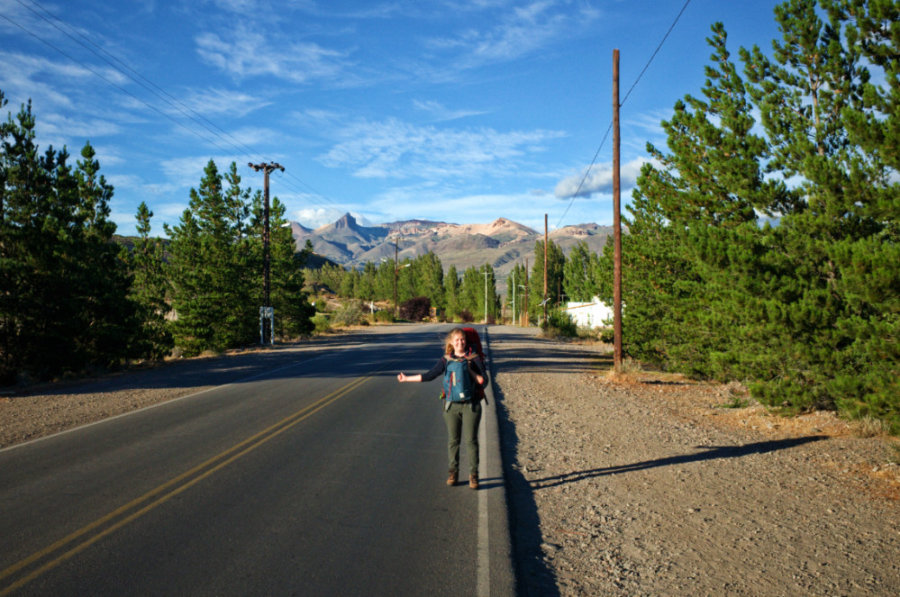 Los Antiguos Hitchhiking Street