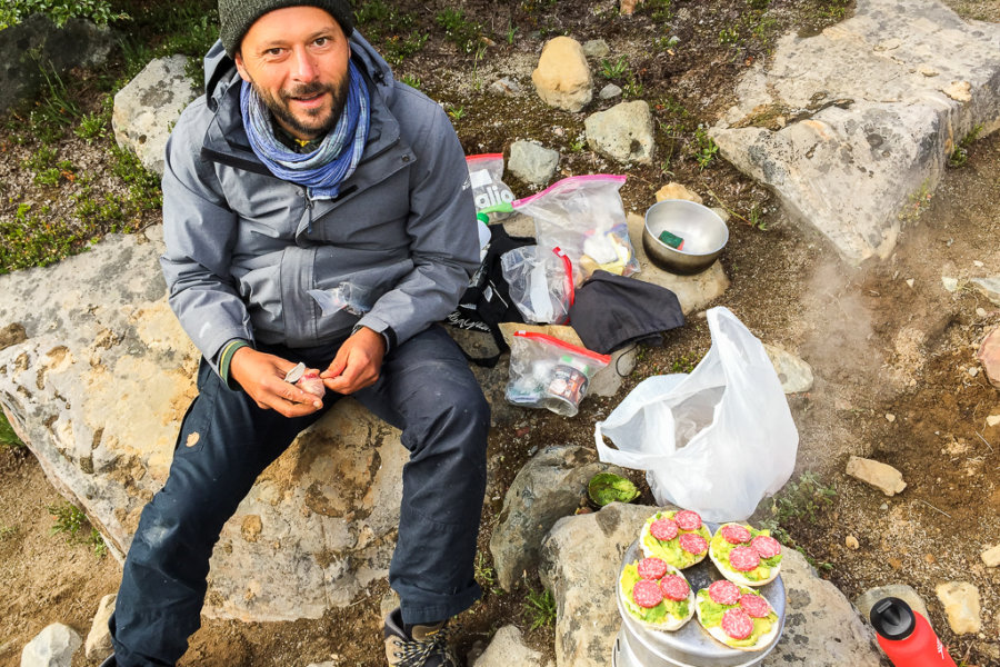 Cerro Castillo Trekking Trangia toasting bread