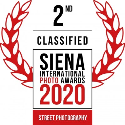 Siena Awards 2020 2nd place Street Photo Medellin Mirror